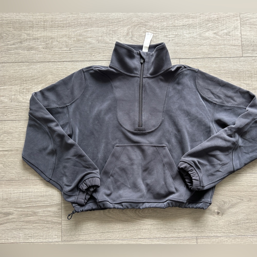 Lululemon Women’s Gray Half Zip Hoodie — Size M